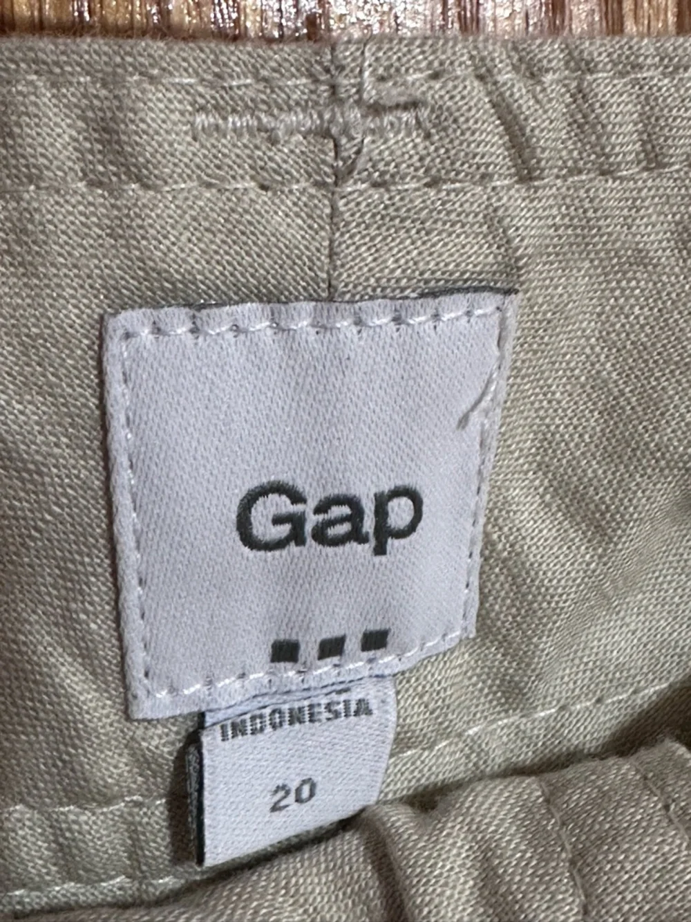 GAP women’s sz 20 Casual Cream Pants - Lightweight Straight‎ Leg